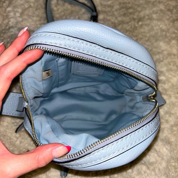 Coach mini backpack - Picture 3 of 3